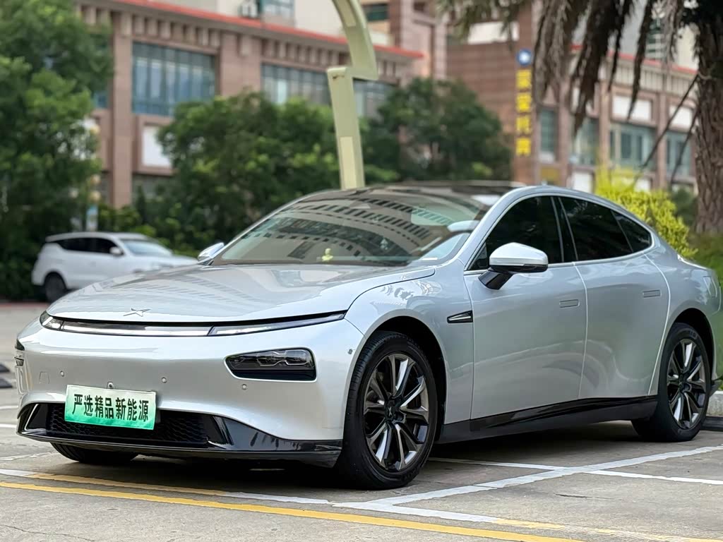 Xpeng P7