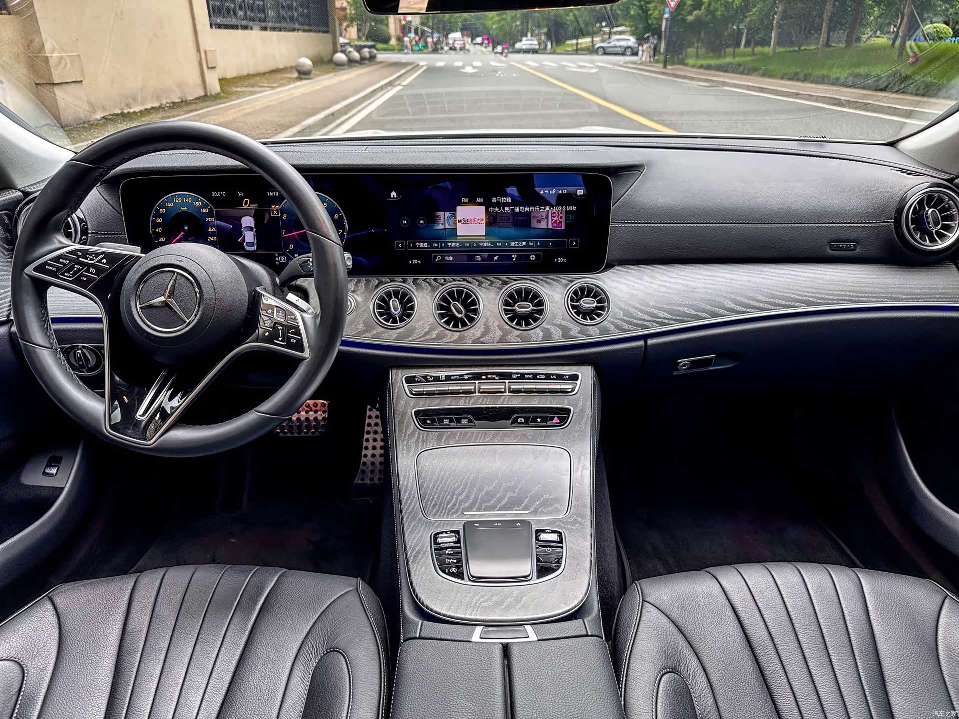 Mercedes-Benz CLS, 2023 8