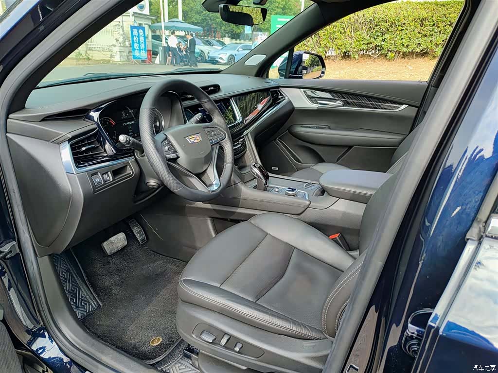 Cadillac XT6, 2024 7
