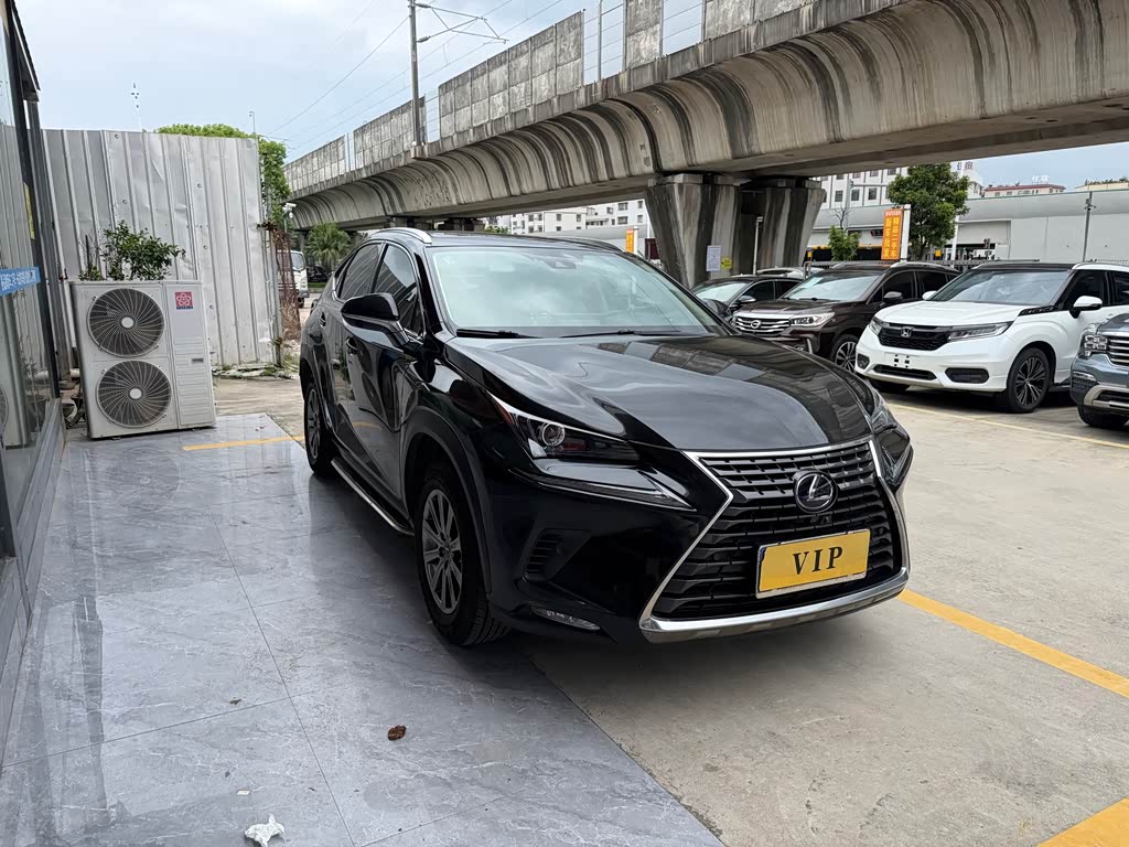 Lexus NX