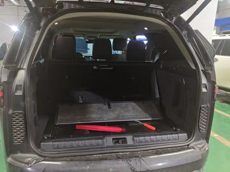 Land Rover discover