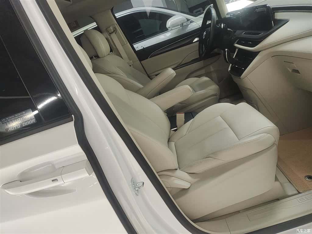 Buick GL8, 2024 25