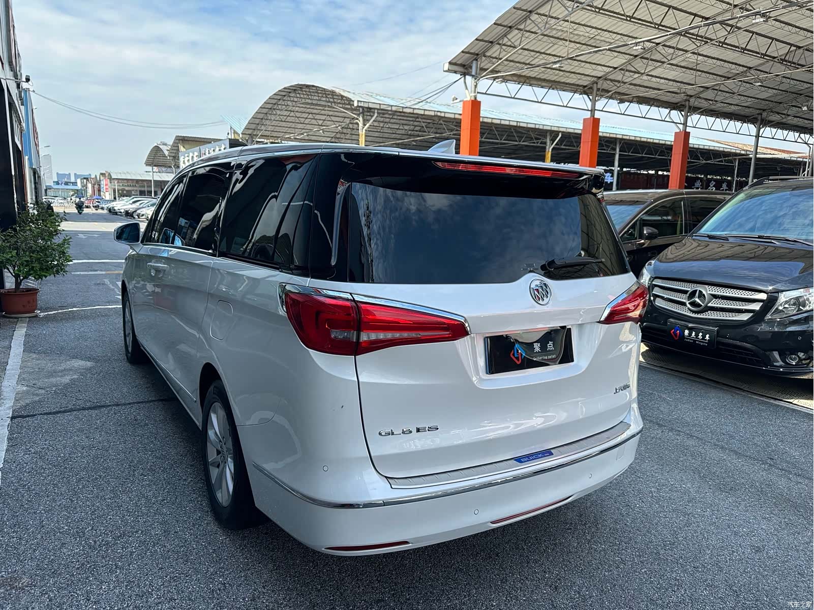 Buick GL8, 2019 6