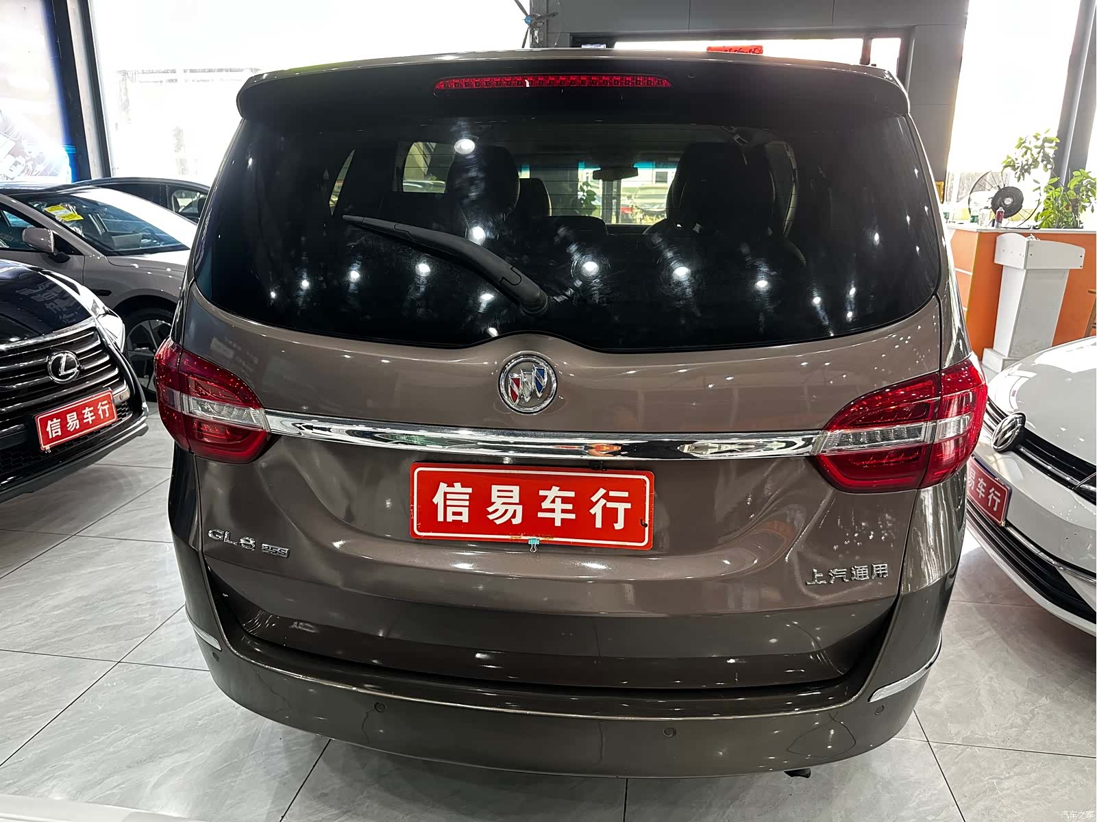 Buick GL8, 2018 14