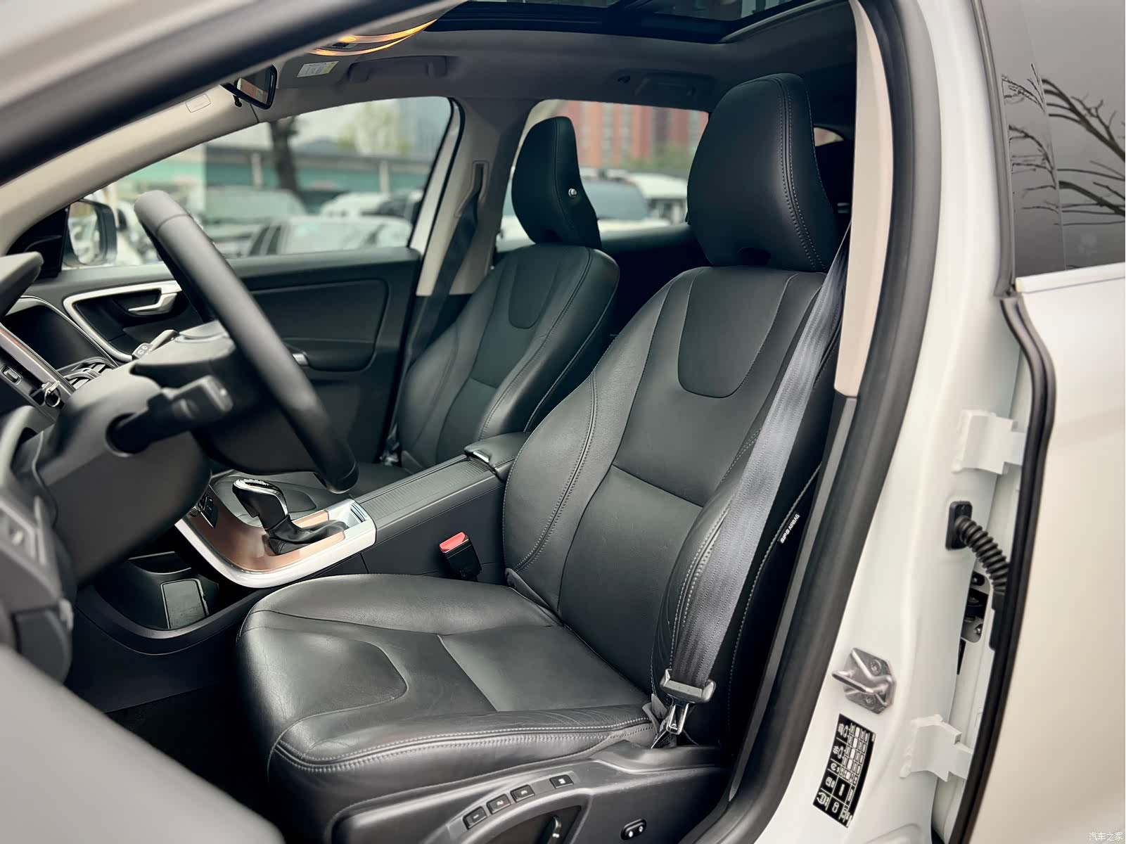 Volvo XC60, 2017 22
