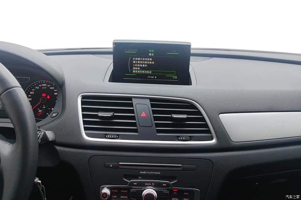 Audi Q3, 2018 13