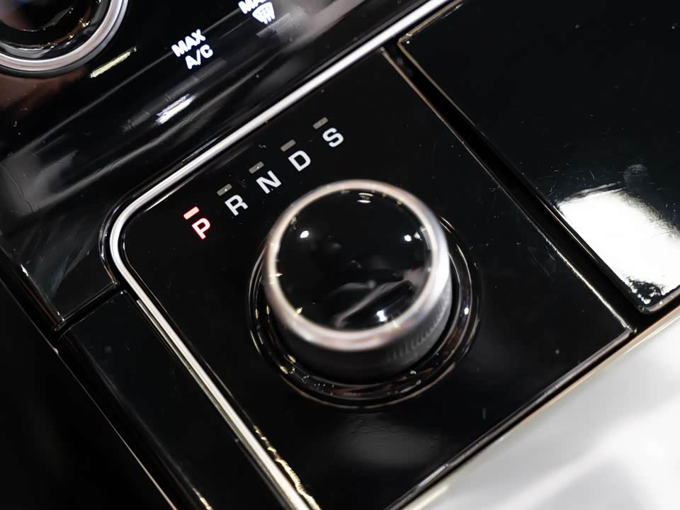 Land Rover Range Rover Star Pulse