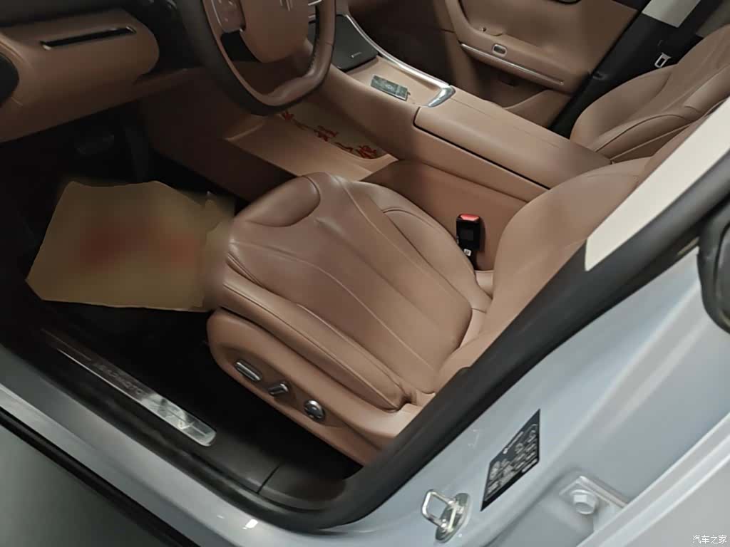 Leapmotor C16, 2025 15