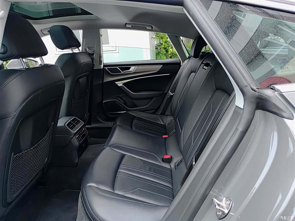 Audi A7, 2024 8
