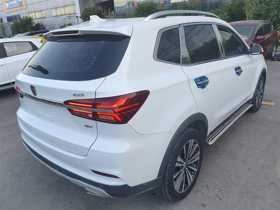 Roewe RX5 Roewe RX5