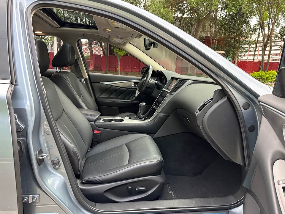 Infiniti Q50L Infiniti Q50L