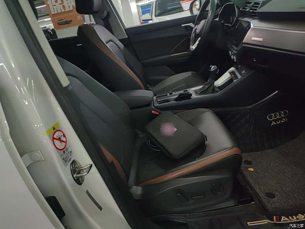 Audi Q3, 2021 25