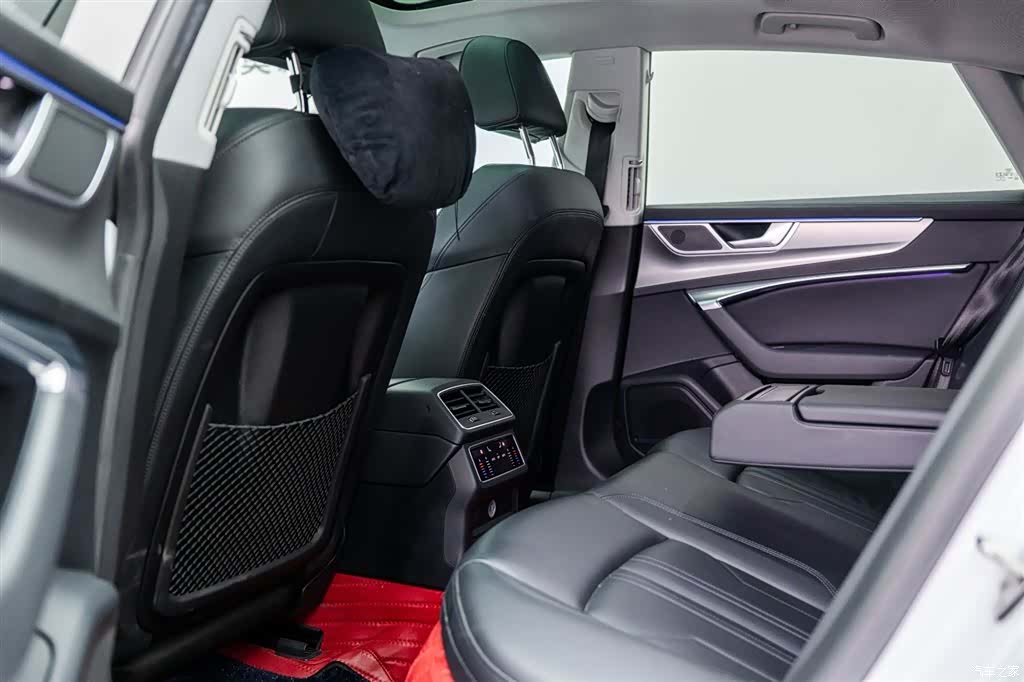 Audi A7, 2023 7