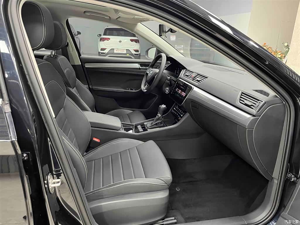 Skoda Superb, 2024 13