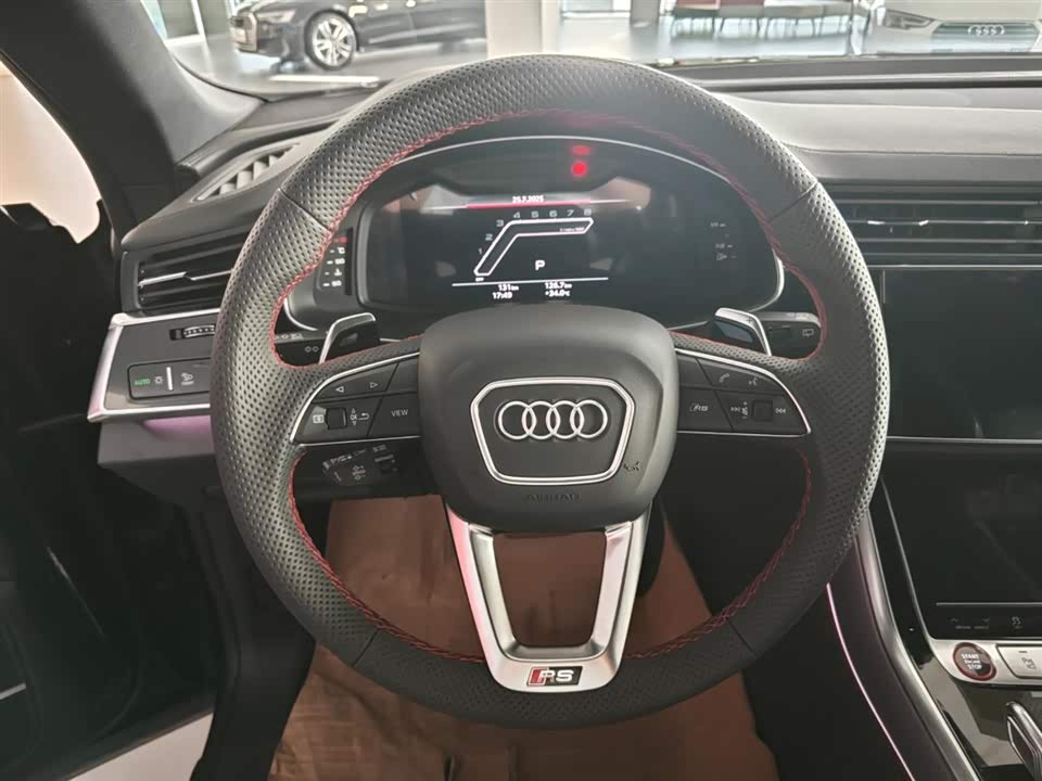 Audi RS Q8 Audi RS Q8