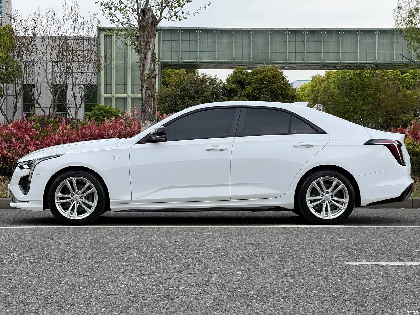 Cadillac CT4, 2021 все фото
