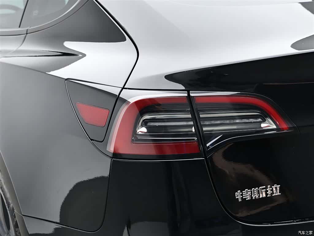 Tesla Model 3, 2023 7