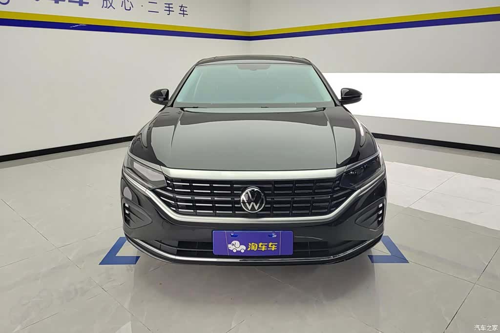 Volkswagen Passat, 2025 2