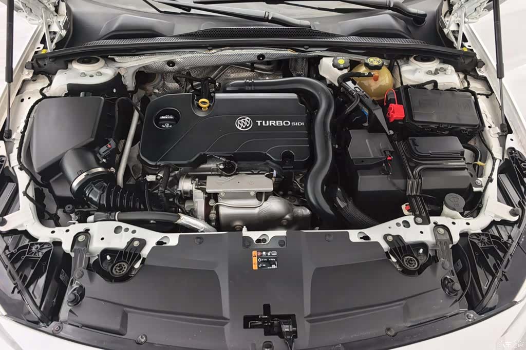 Buick Regal, 2021 10