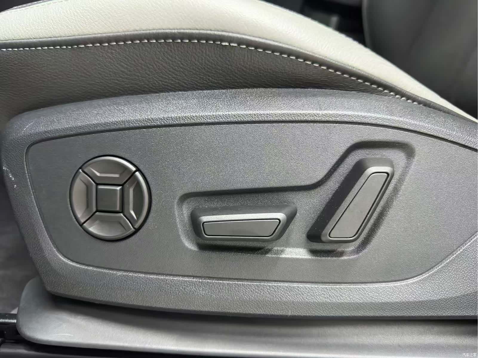 Audi Q3, 2022 20