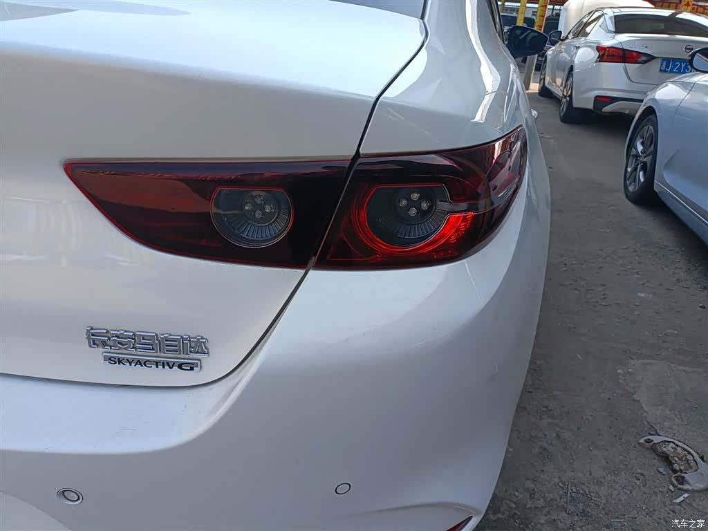 Mazda Mazda3, 2024 8