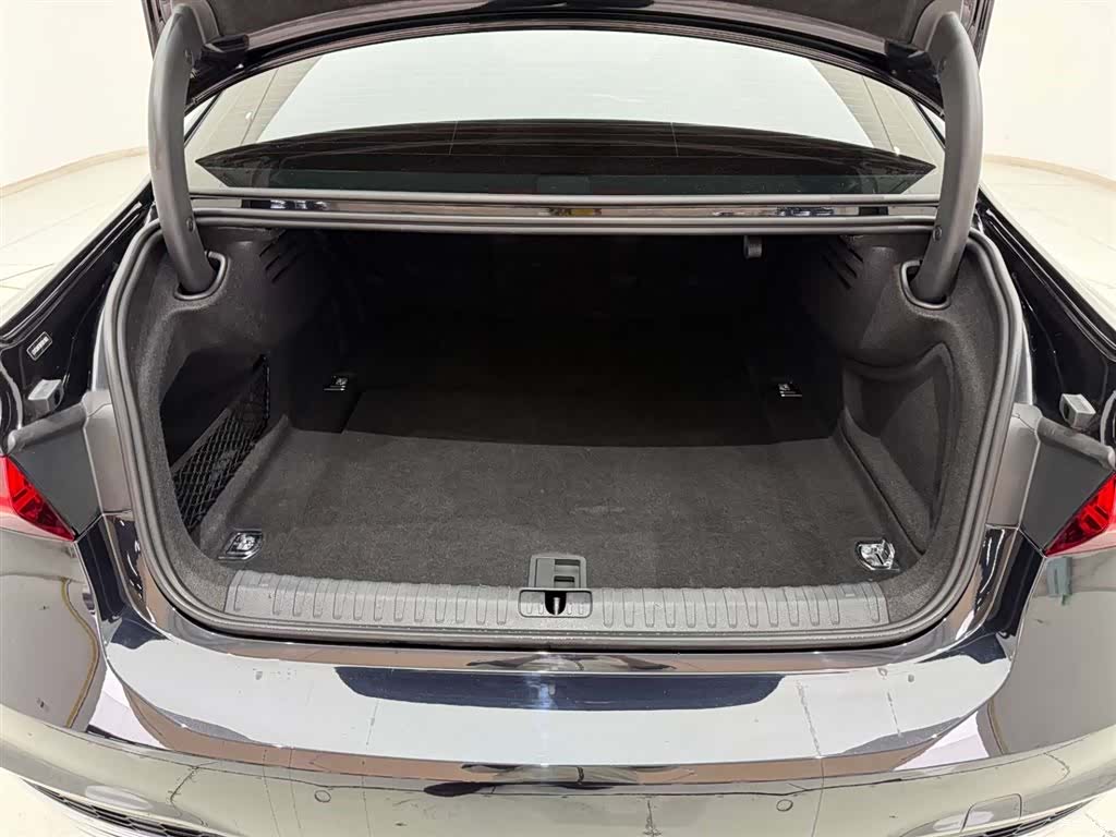 Audi A7L, 2023 14