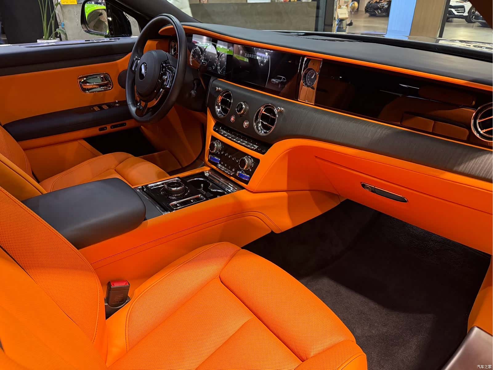 Rolls-Royce Ghost, 2022 24