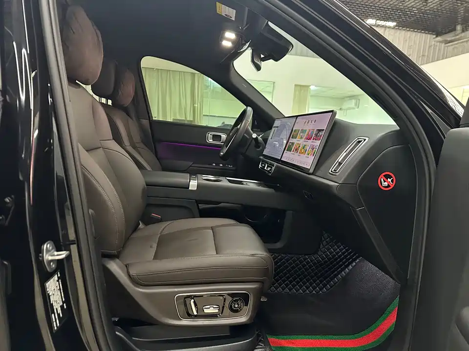 Li Auto Ideal L8