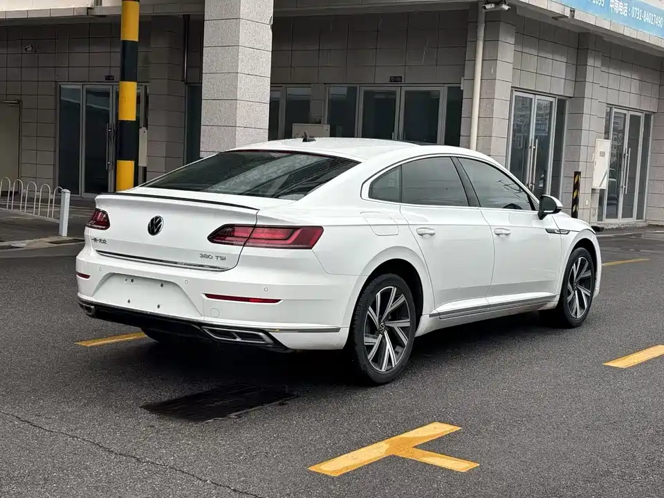 Volkswagen CC