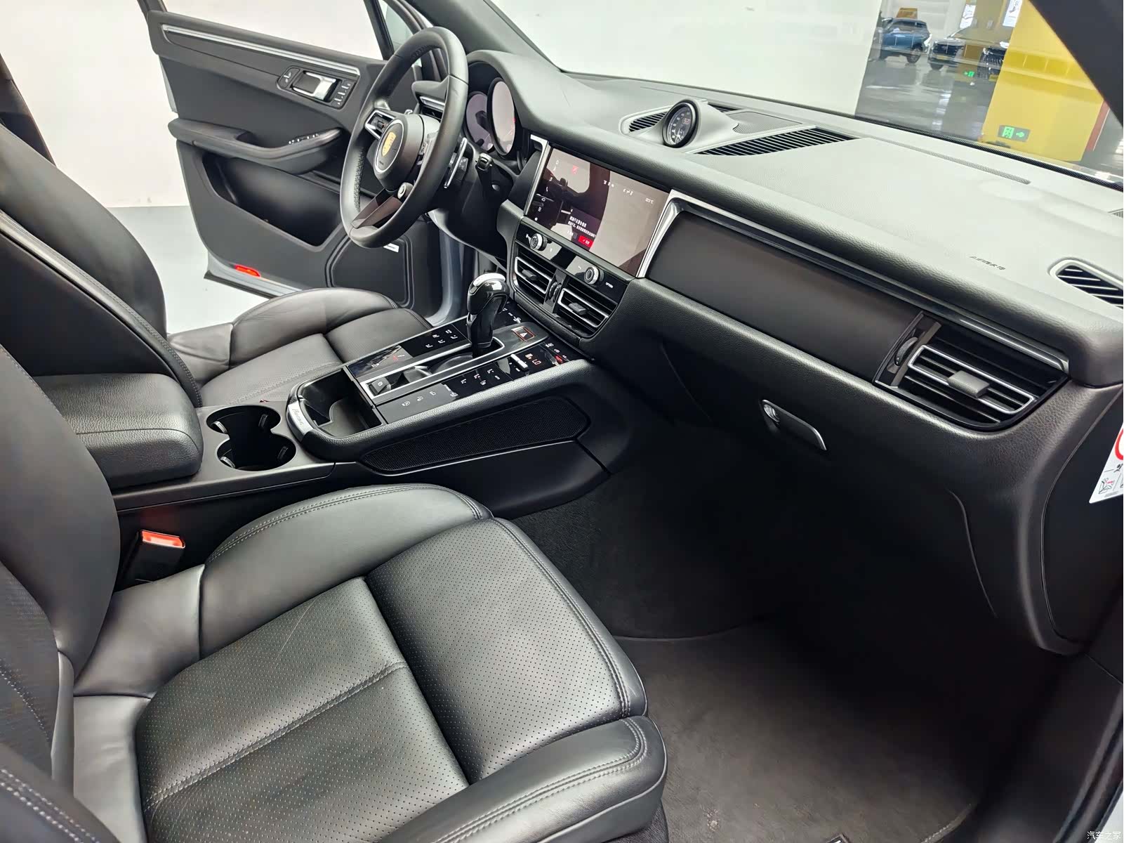 Porsche Macan, 2023 20