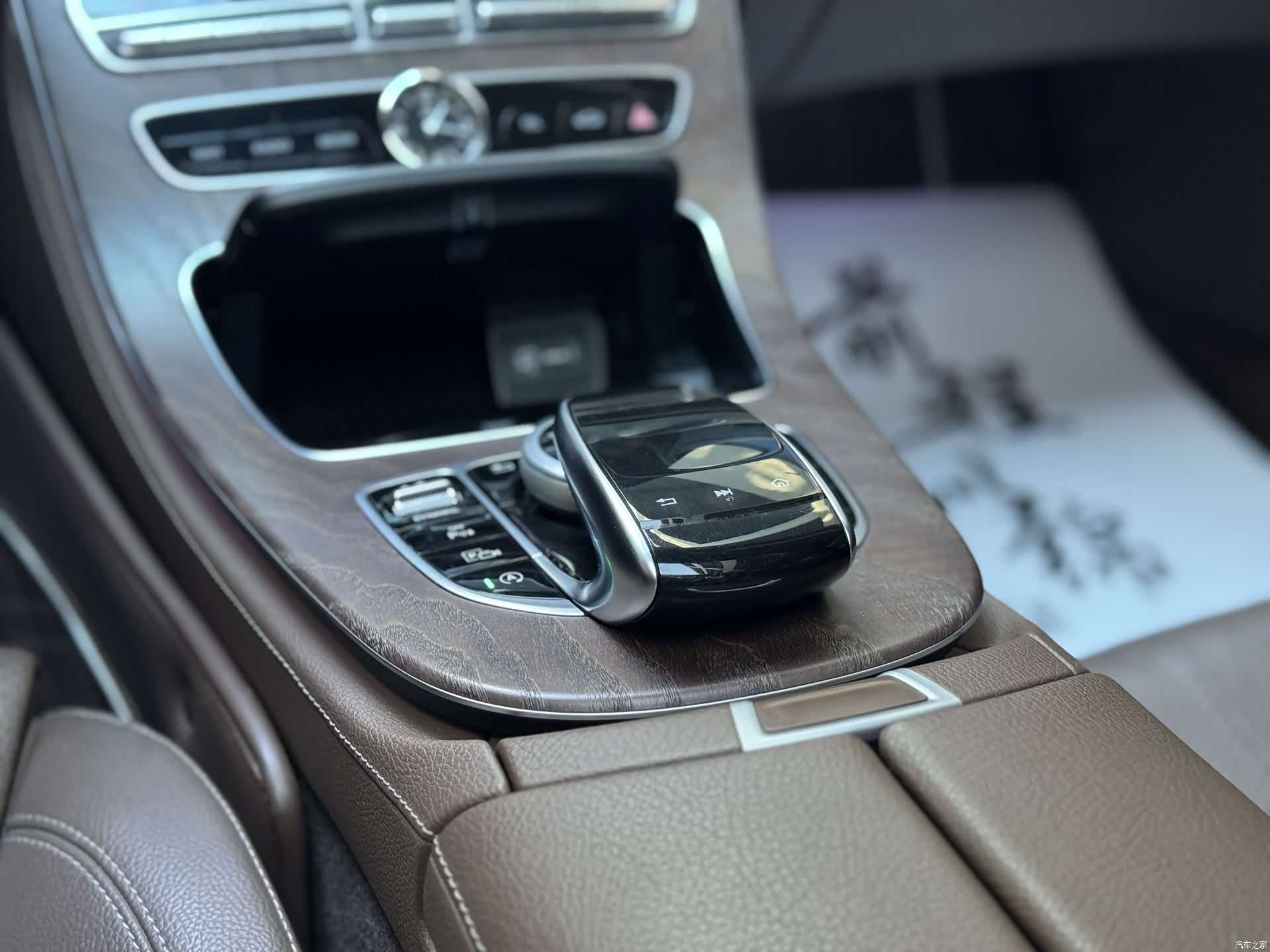 Mercedes-Benz E-Class, 2018 9