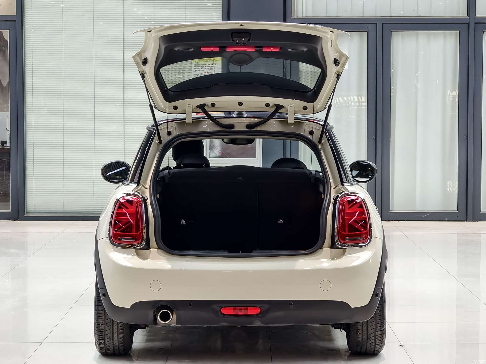 Mini Cooper, 2021 12