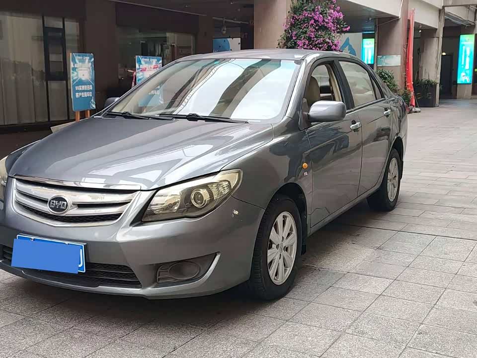 BYD L3