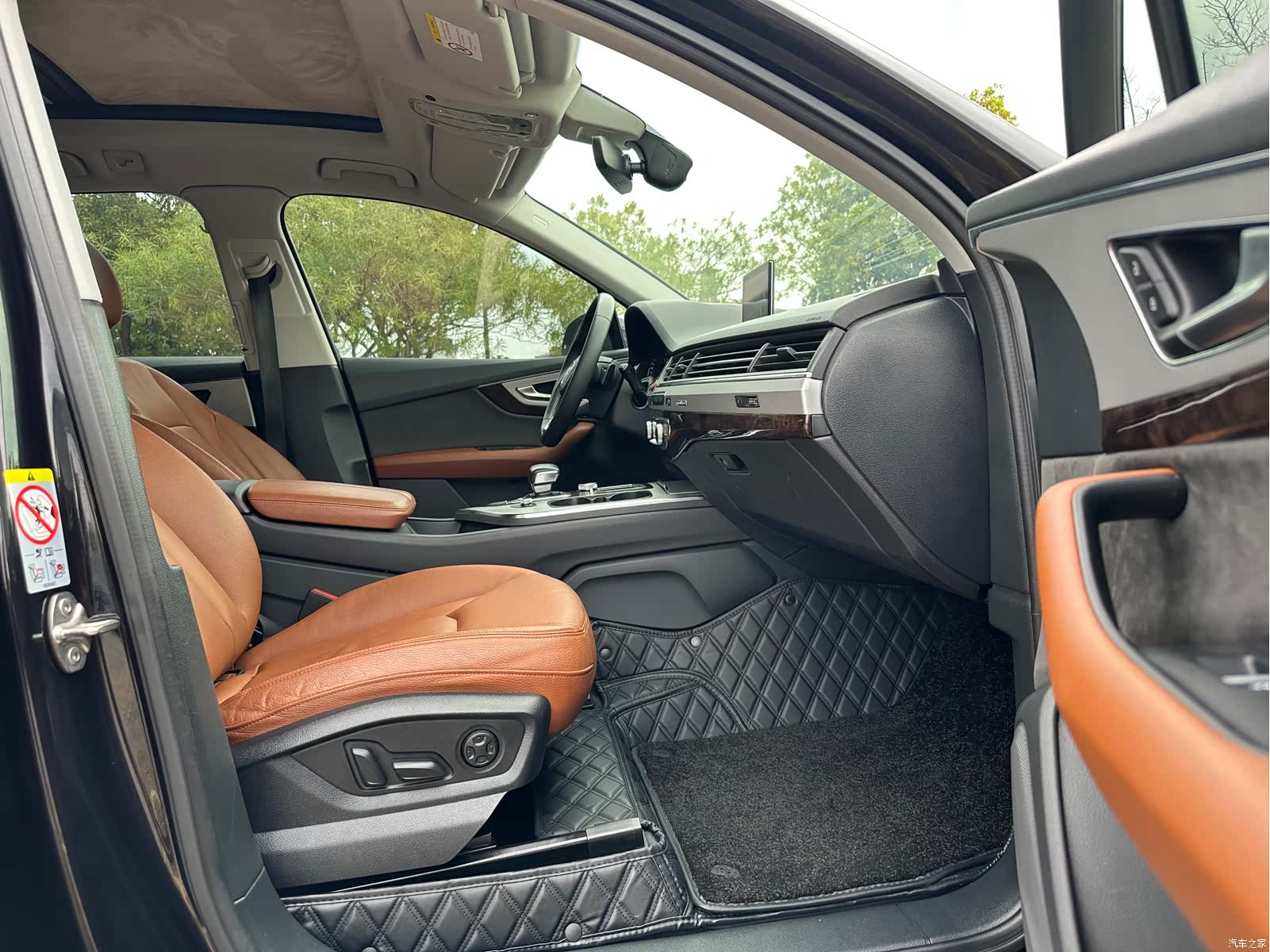 Audi Q7, 2019 10