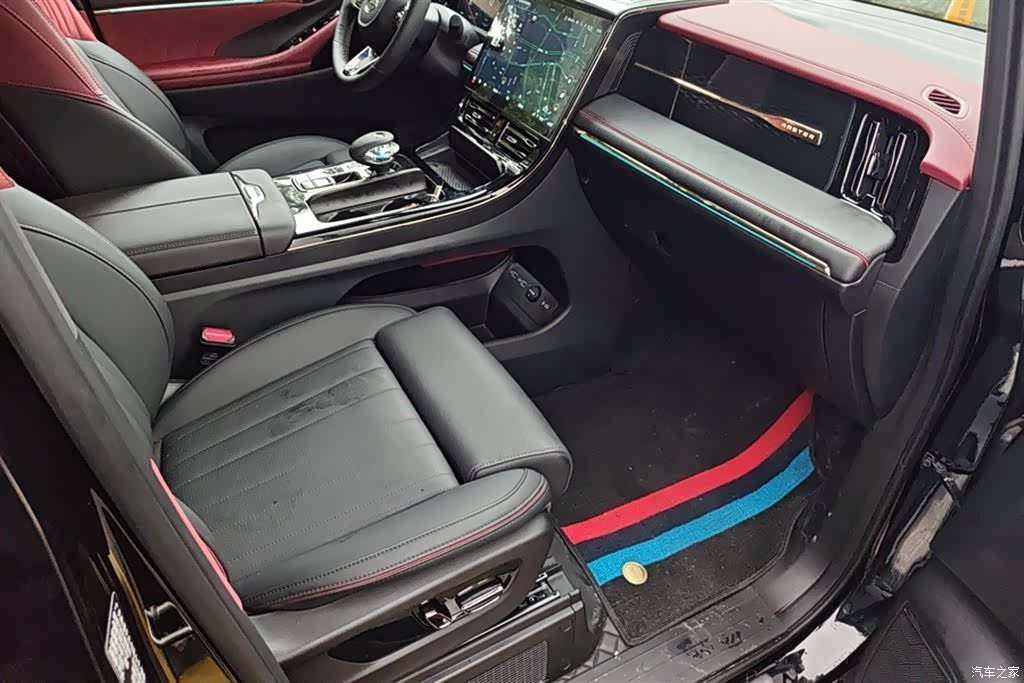 Trumpchi M8, 2025 8