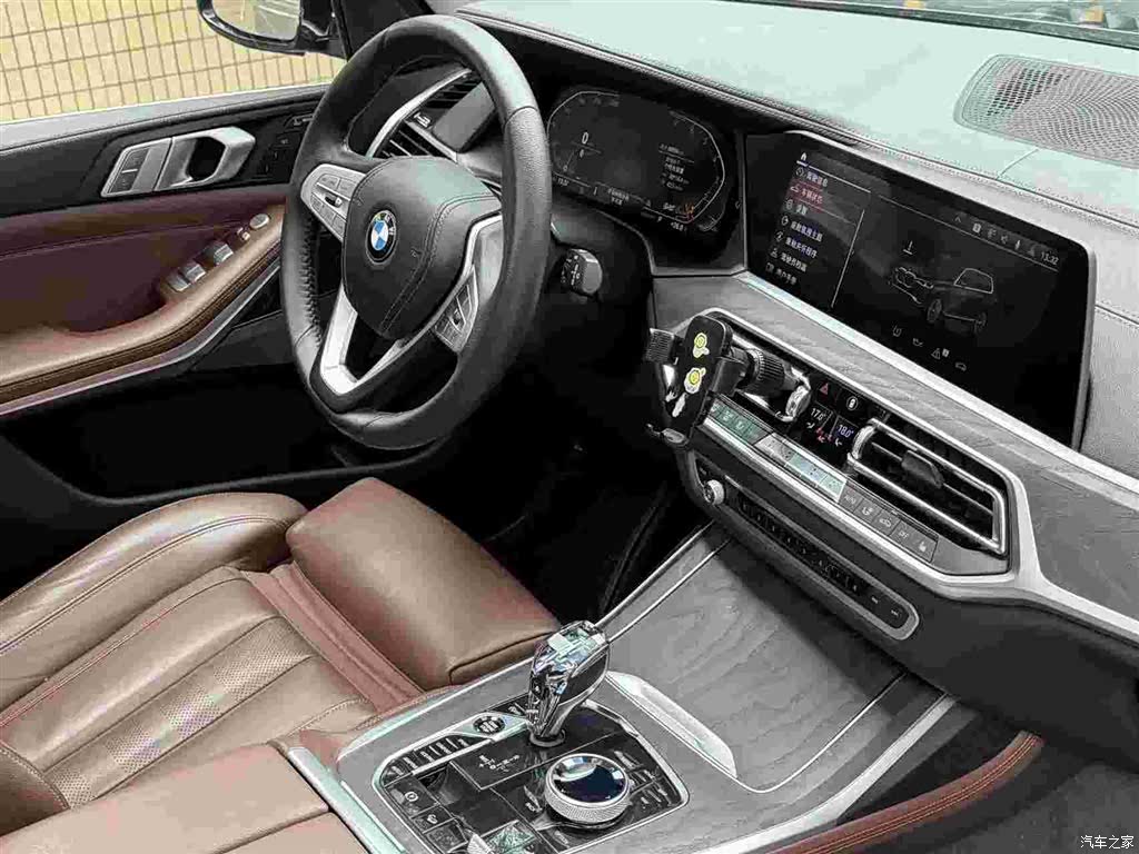 BMW X7, 2020 10