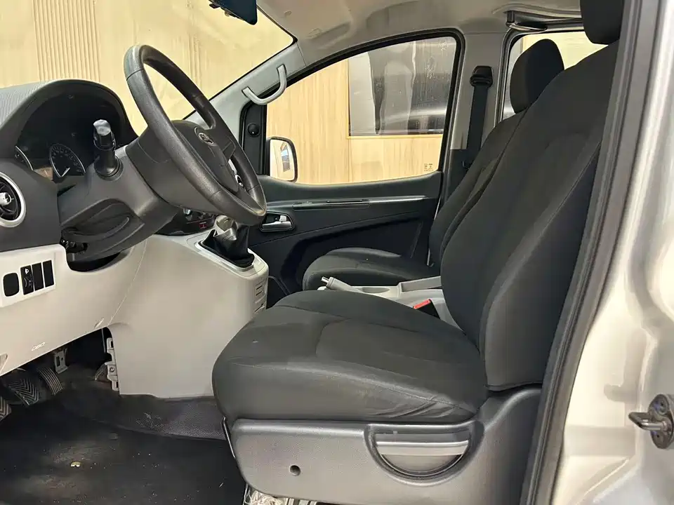 JAC Refine Ruifeng M3