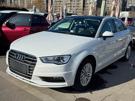 �µ�A3 2015�� Limousine 35 TFSI �������������