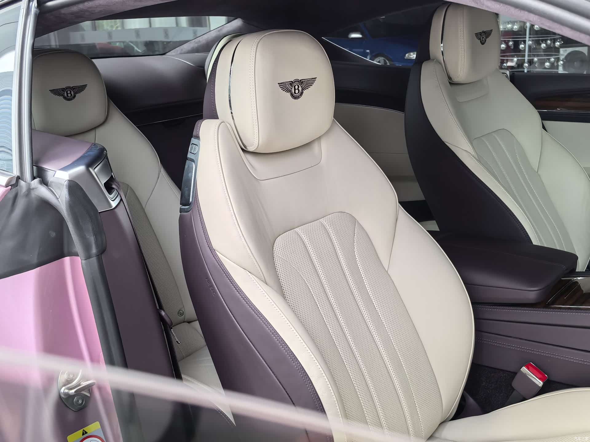 Bentley Continental GT, 2021 11