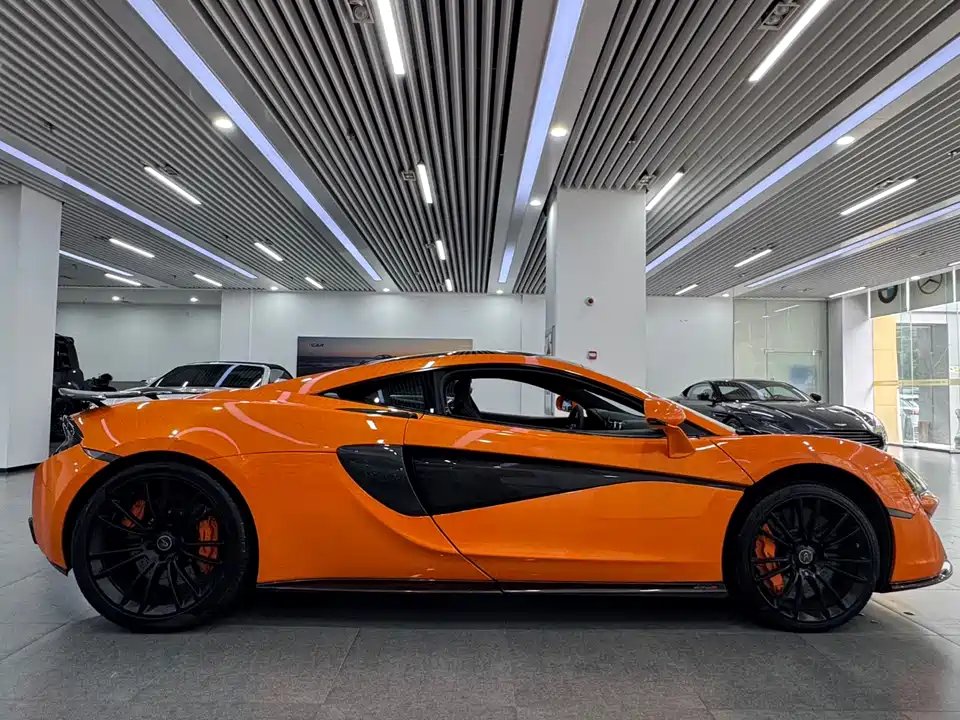 McLaren 570