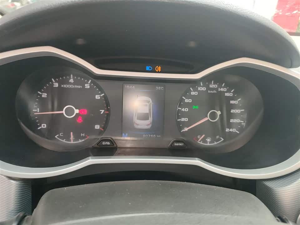 Geely Emgrand GL