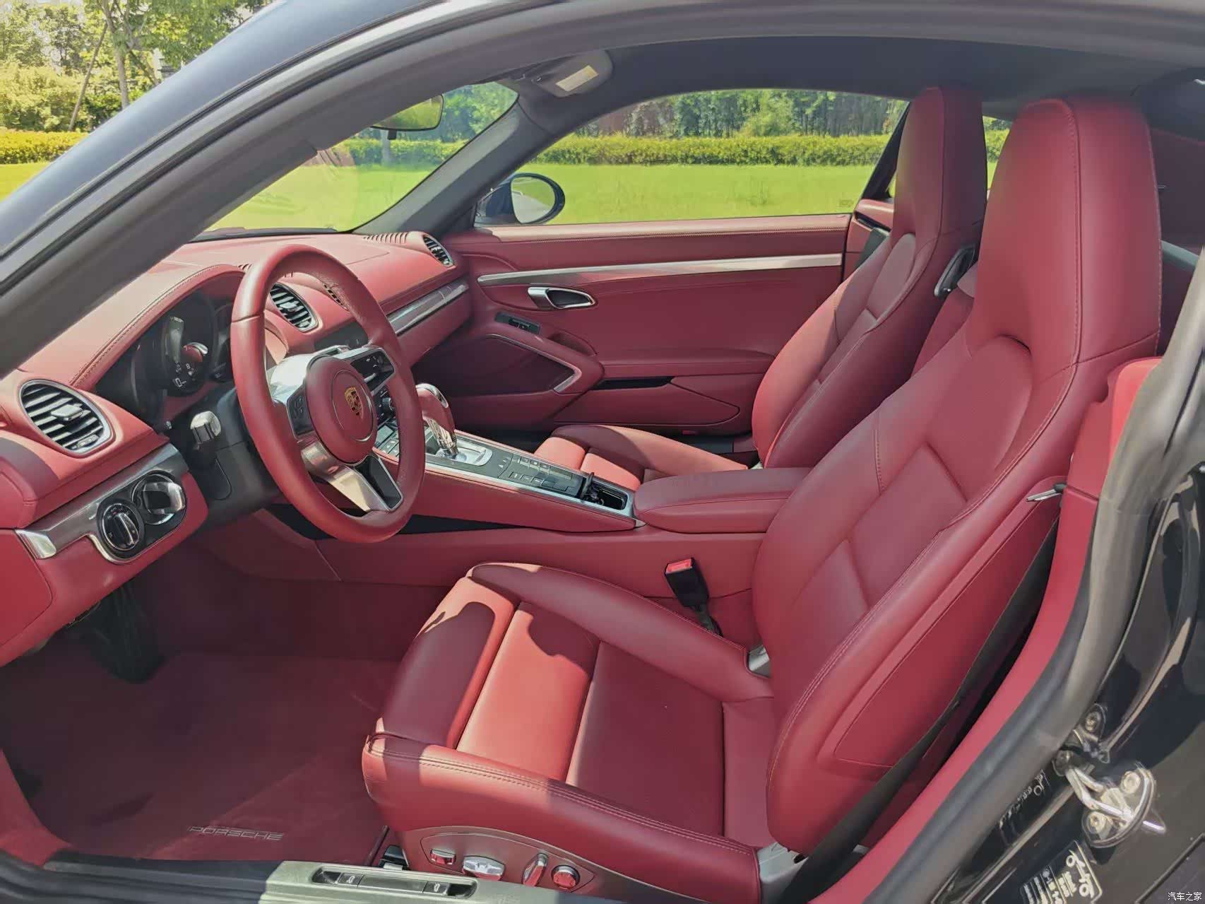 Porsche Cayman, 2023 11