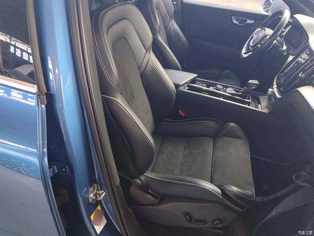 Volvo XC60, 2018 20