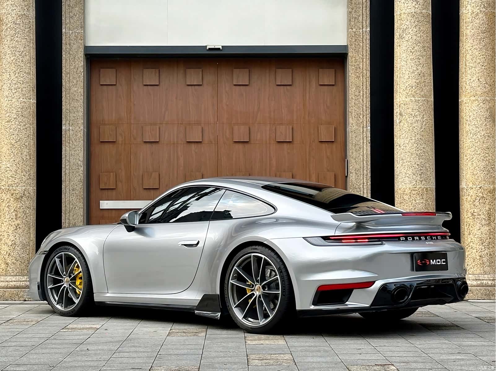 Porsche 911, 2025 4