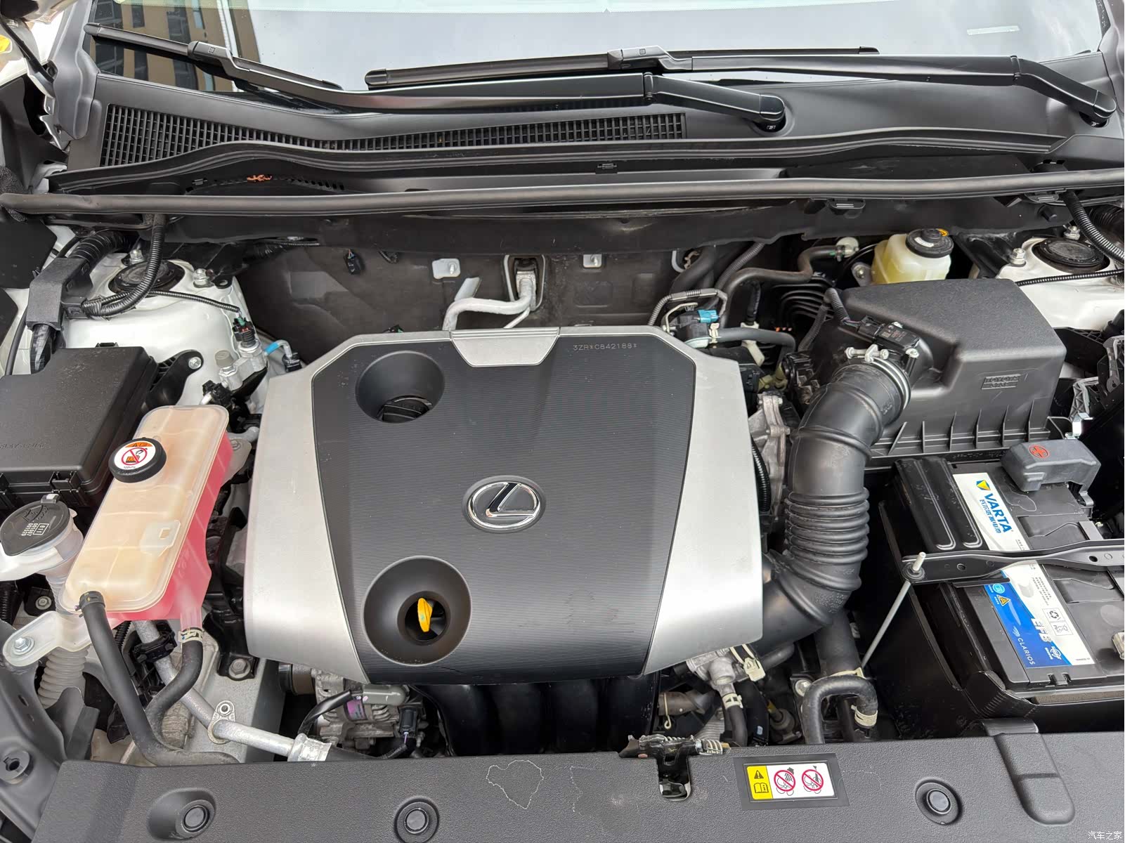 Lexus NX, 2021 21
