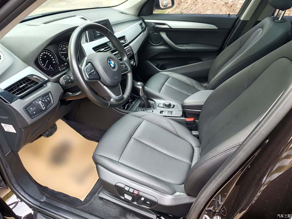 BMW X1, 2019 11