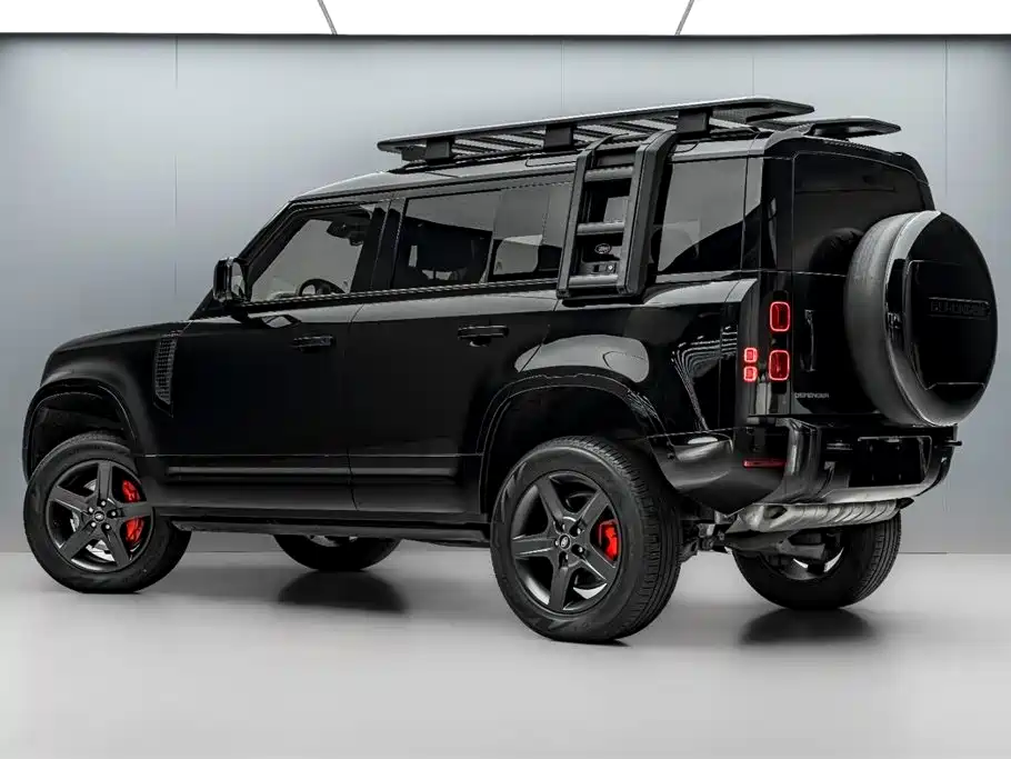 Land Rover guard