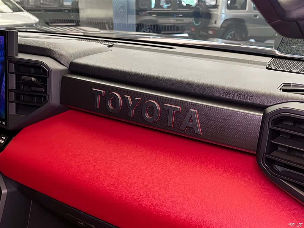 Toyota Sequoia, 2025 14