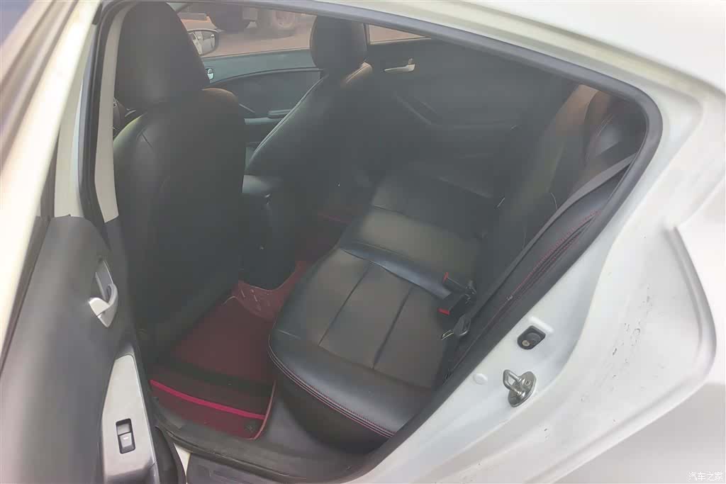 Kia K3, 2017 11