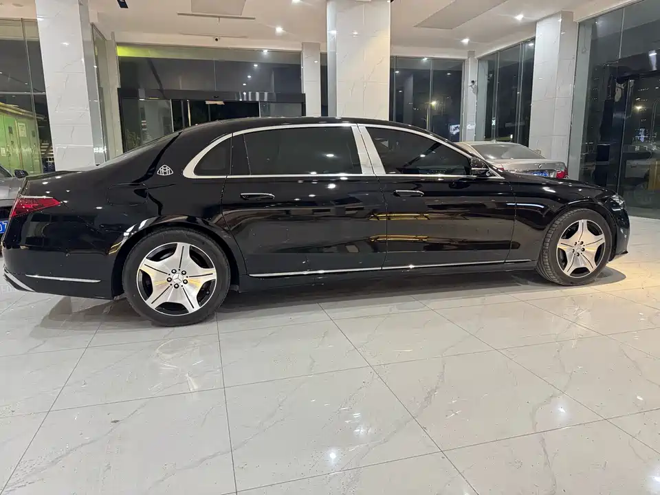 Mercedes-Benz Maybach S-class